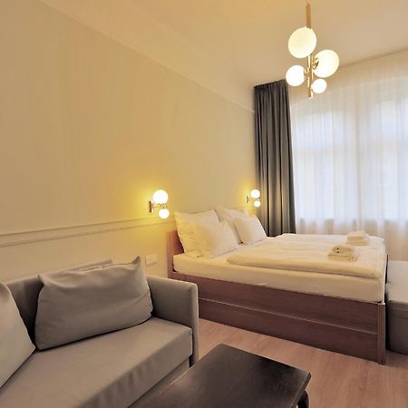 Hotel Kavalir Κάρλοβι Βάρι Εξωτερικό φωτογραφία